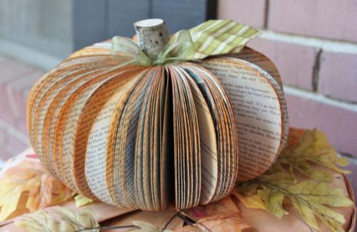 Take and Make Book Pumpkins.